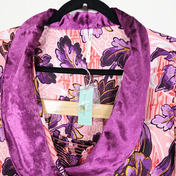 Anthropologie Luxe Sleep Velvet Trim Long Sleeve Pajama Lounge Top, Size 1X, NWT - Picture 4 of 7